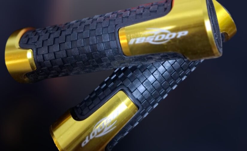 PUÑOS GRIPS PARA TIMON UNIVERSAL
