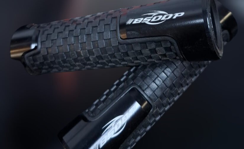 PUÑOS GRIPS PARA TIMON UNIVERSAL