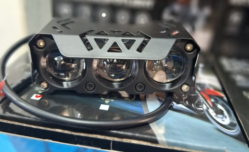 NEBLINERO 3 LED (2 PAR )