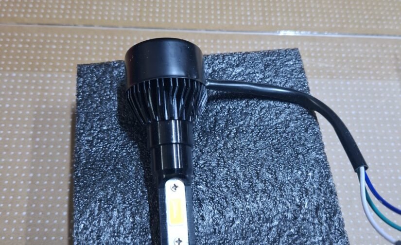 FOCO DELANTERO LED H4 3500LM C/VENTILADOR Y REGULADOR