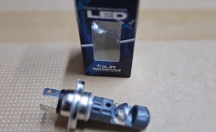 FOCO LED H4 FARO DE MOTO