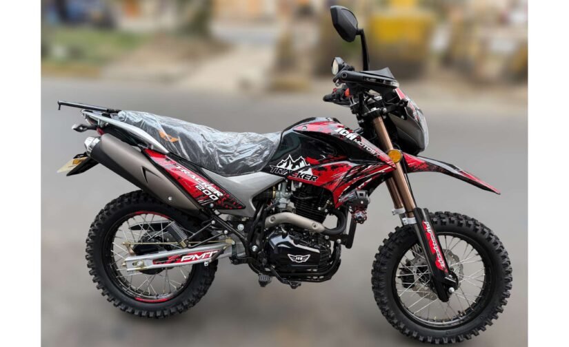 JCH TRACKER 200 V2