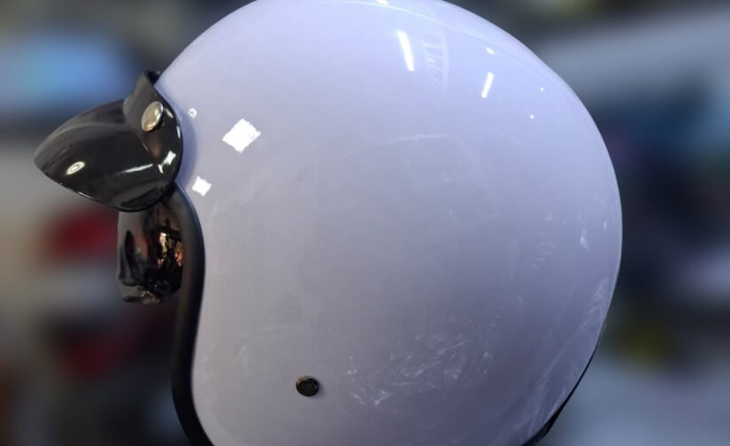CASCO ESTILO POLICIAL VISOR NEGRO